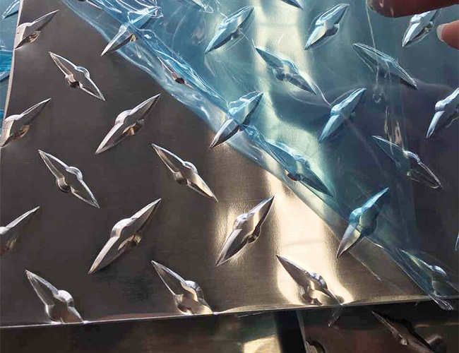 Lámina de Aluminio Antiderrapante Diamante